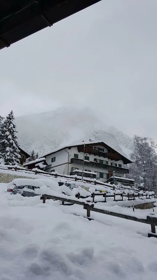 Grazioso Appartamento In Casa Di Montagna A San Vito Di Cadore Apartment